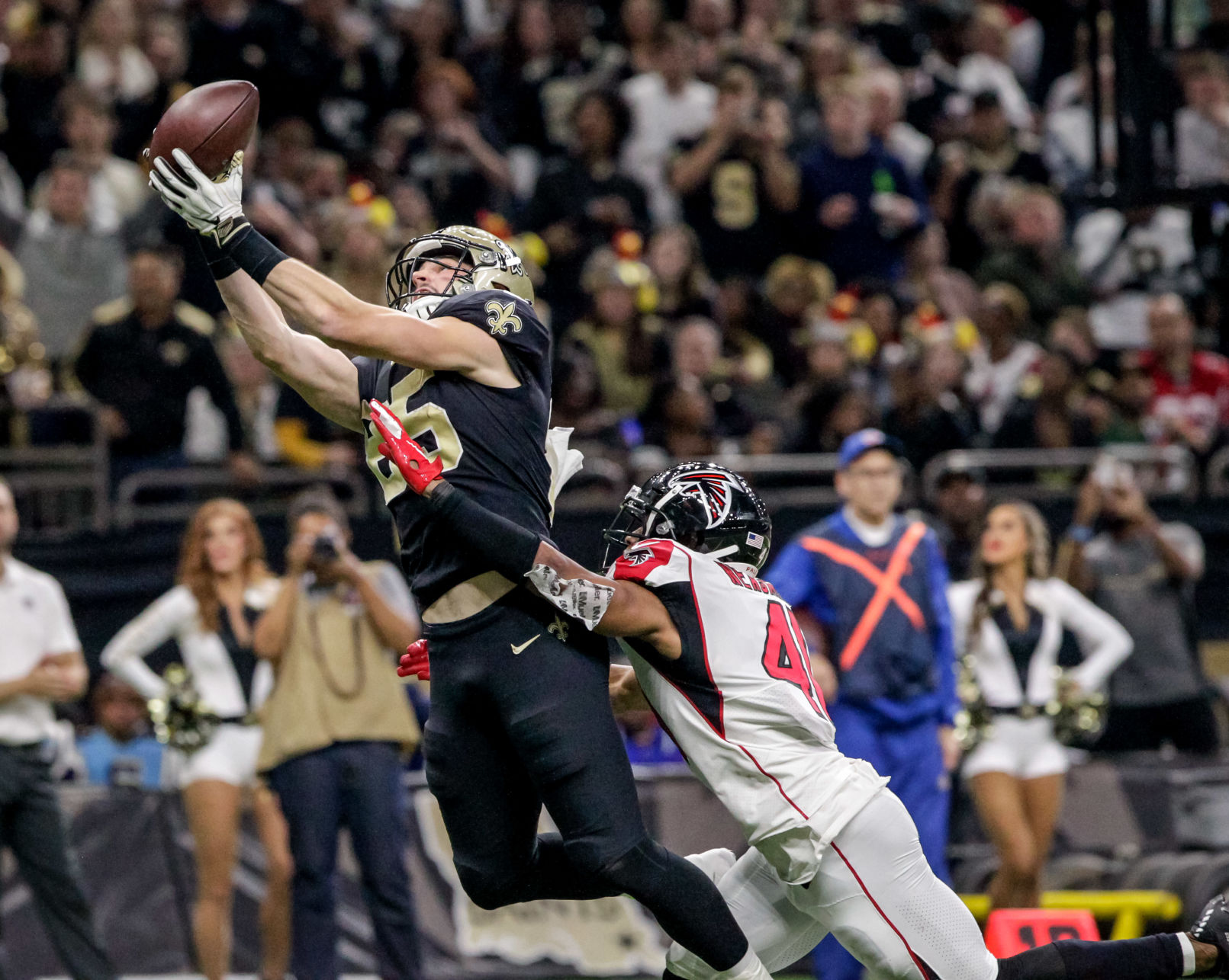 NO.saintsfalcons1802.112318